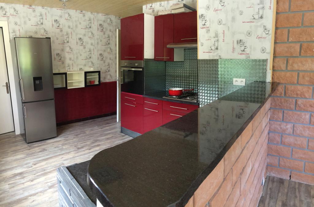 Gite De L'Ours Ла-Бресс Экстерьер фото